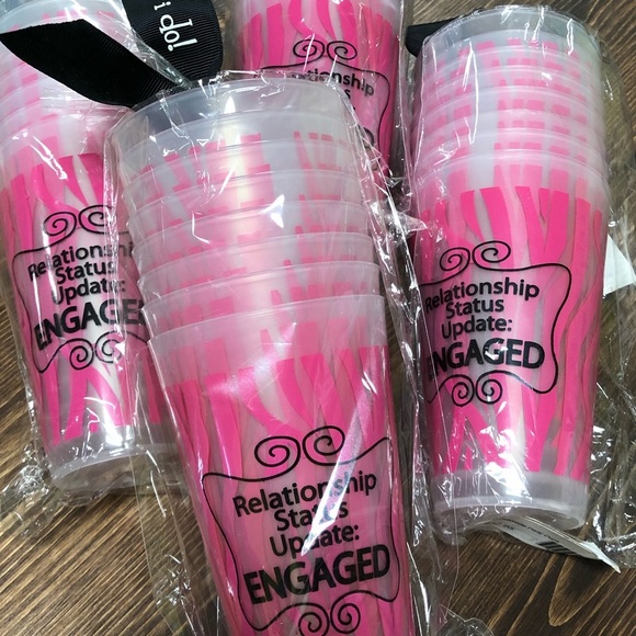 🌷NEW Bachelorette Party Cups - Picture 2 of 2